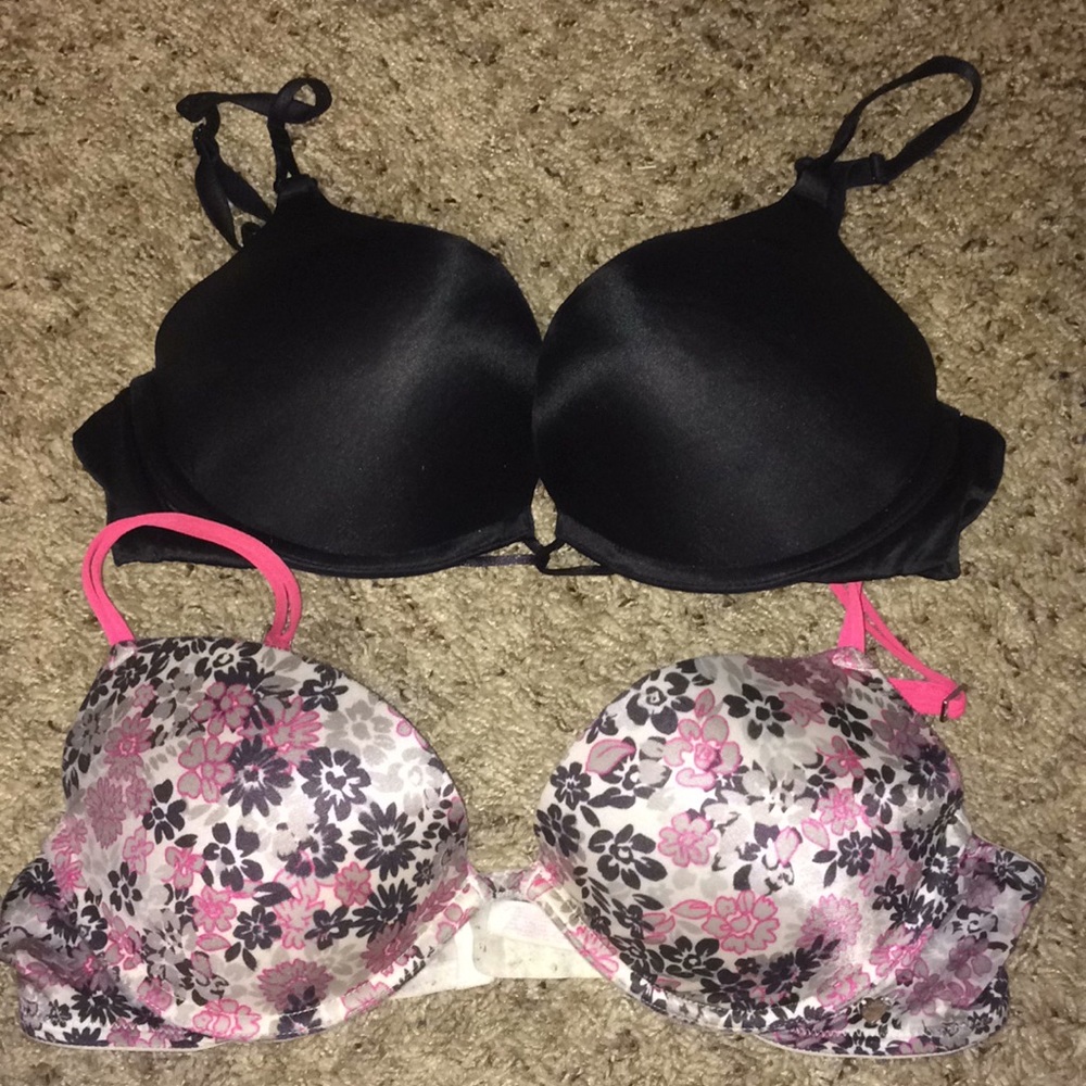 Victorias Secret Bra's